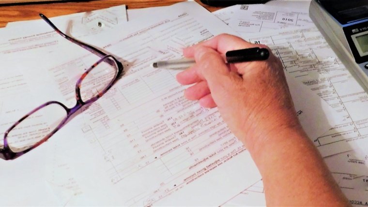 Податкові новації: відновлення перевірок, реєстрації податкових накладних і сплати податків